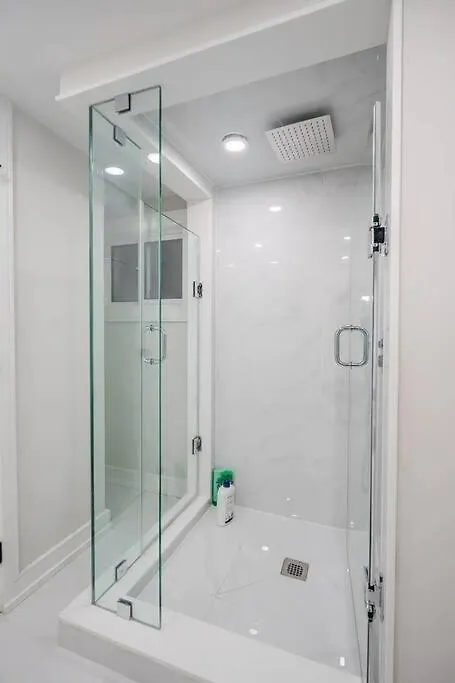 토론토 Beachside Luxury Retreat 아파트