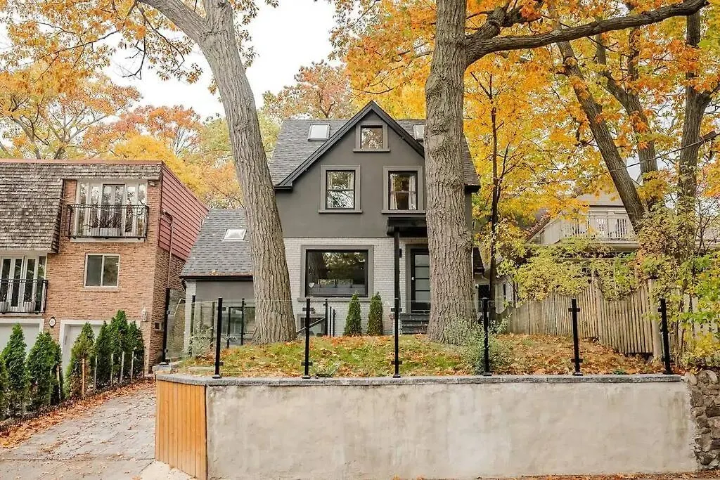 Beachside Luxury Retreat Toronto 0*,